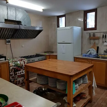 Къща За Гости Диана Hytte *